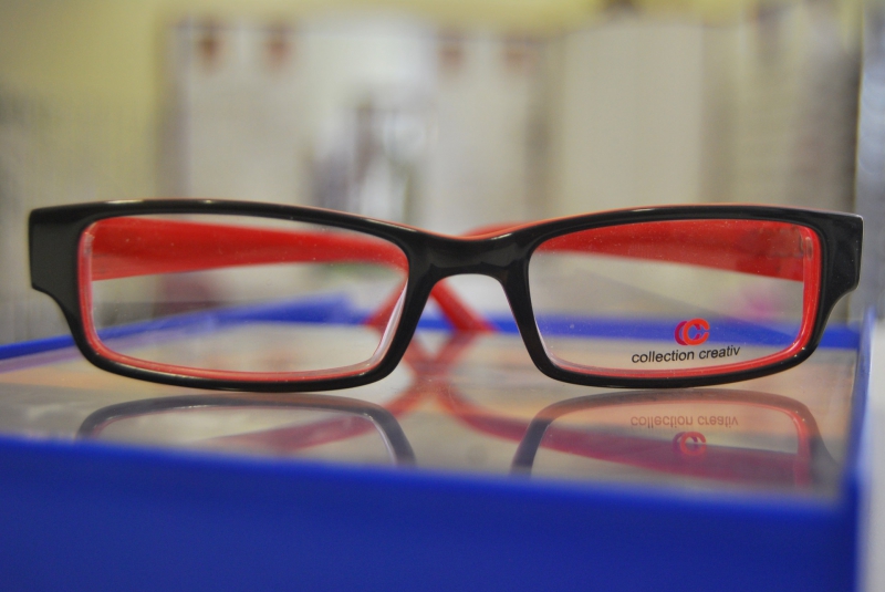 opticien-BLAUSASC-min_view-sight-lens-frame-optics-spectacles-1141012-pxhere.com